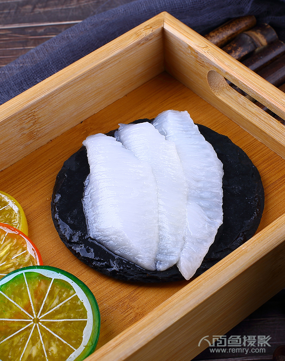 烟台箭齿鲽鱼摄影，箭齿鲽鱼边摄影